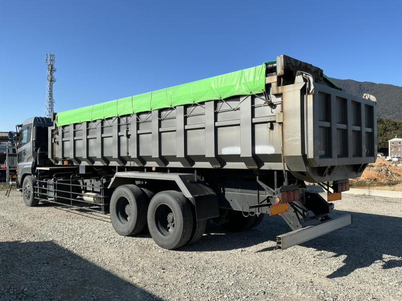 ★H22UDクオン深ダンプステンレスボディ25トン車|中古トラックの販売・買取・査定のアイナビ