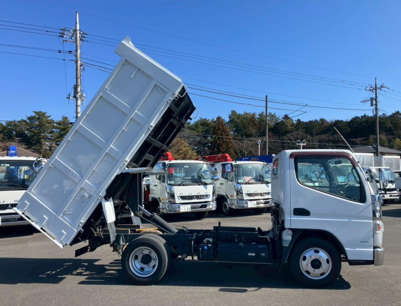 ☆H26 新明和 土砂禁ダンプ リヤ/観音扉|中古トラックの販売・買取・査定のアイナビ