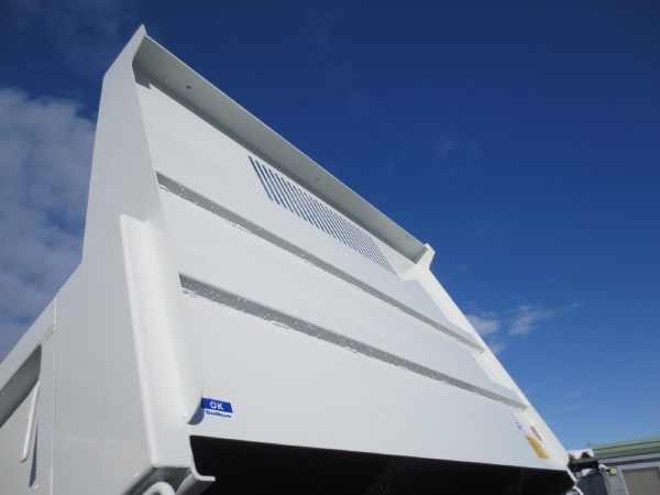 三菱キャンター高床ダンプ|中古トラックの販売・買取・査定のアイナビ