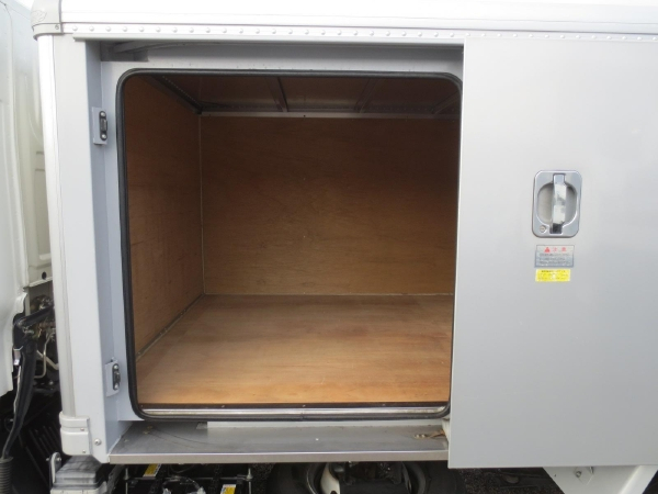 いすゞエルフドライバン|中古トラックの販売・買取・査定のアイナビ