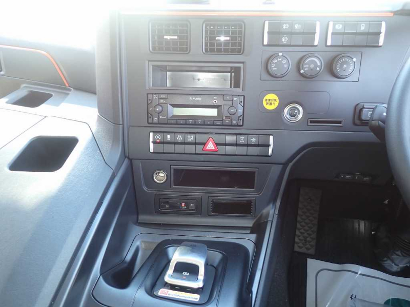 4軸低床 リアエアサス 14400㎏積載 山田車体 Ⅼ9550|中古トラックの販売・買取・査定のアイナビ