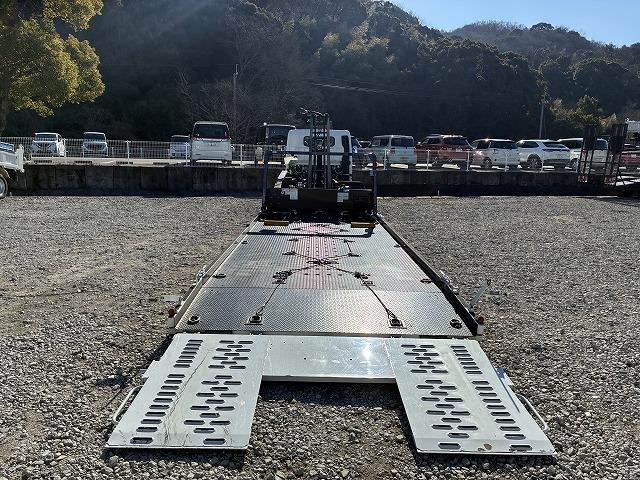 三菱ふそう 特殊車両 キャンター|中古トラックの販売・買取・査定のアイナビ