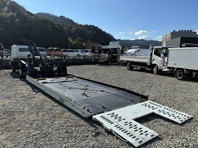 三菱ふそう 特殊車両 キャンター|中古トラックの販売・買取・査定のアイナビ