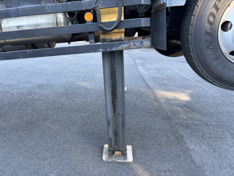 重機運搬車ツカサボデーウインチスロープハンガーF7|中古トラックの販売・買取・査定のアイナビ