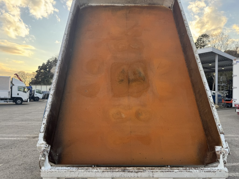 3転ダンプ 極東開発 DF04-100B|中古トラックの販売・買取・査定のアイナビ