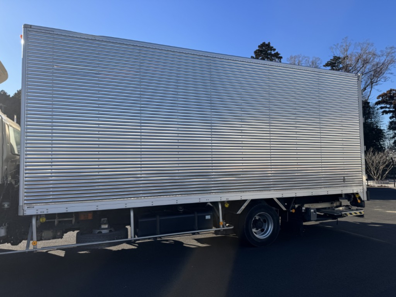 ベッド付 エアサス トレクス パワーゲート付き|中古トラックの販売・買取・査定のアイナビ