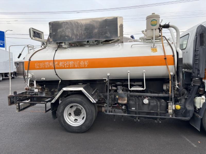 ワイドモリタエコノスVBR436T容積3600L脱臭器|中古トラックの販売・買取・査定のアイナビ