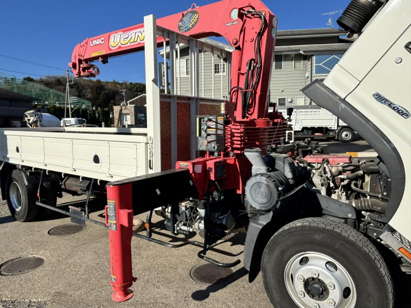 レンジャー 4段クレーンラジコン付き AT車|中古トラックの販売・買取・査定のアイナビ