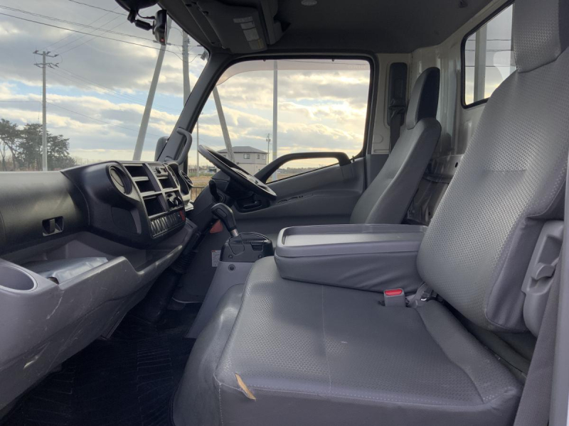 床板新品⭐️R1デュトロ平 車検付 AT積載2t旧普通免許対応|中古トラックの販売・買取・査定のアイナビ