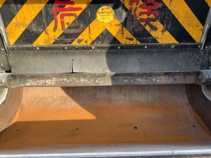 新明和工業⭐️H27レンジャー8.4立米 回転式6MTワンオーナー|中古トラックの販売・買取・査定のアイナビ