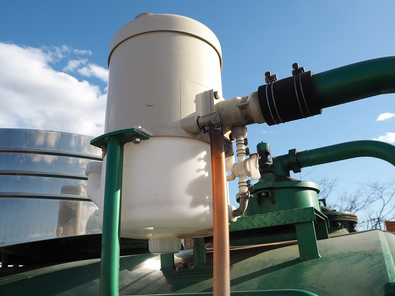 日野デュトロ衛生車バキュームカー3.7t積載|中古トラックの販売・買取・査定のアイナビ