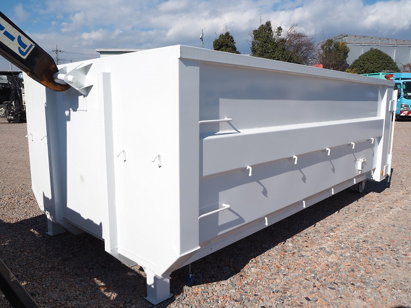 いすゞフォワードアームロール増トン新明和積載8.4t|中古トラックの販売・買取・査定のアイナビ