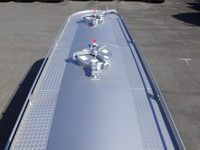 三菱2PG-FU84GZジェットパック10t超1槽式粉粒体運搬車|中古トラックの販売・買取・査定のアイナビ