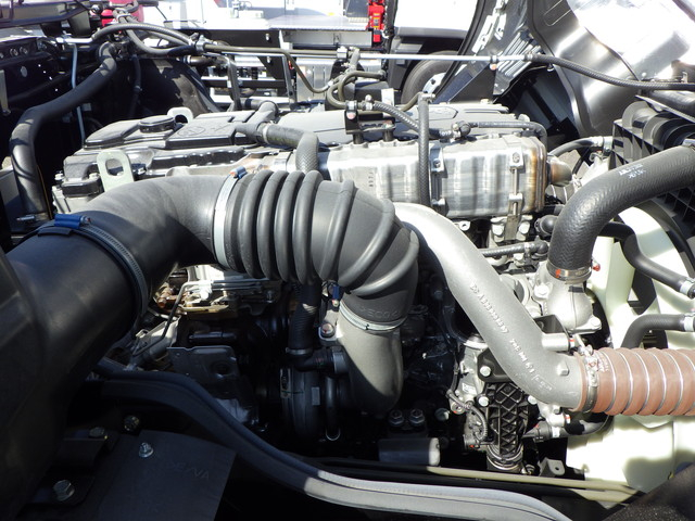 三菱2PG-FU84GZジェットパック10t超1槽式粉粒体運搬車|中古トラックの販売・買取・査定のアイナビ