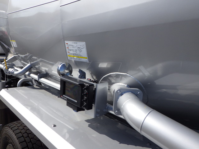 三菱2PG-FU84GZジェットパック10t超1槽式粉粒体運搬車|中古トラックの販売・買取・査定のアイナビ