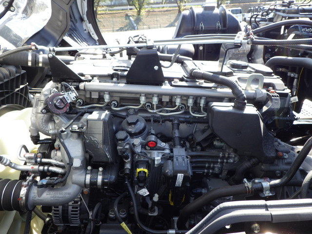 三菱2PG-FU84GZジェットパック10t超1槽式粉粒体運搬車|中古トラックの販売・買取・査定のアイナビ