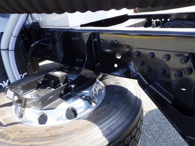 三菱2PG-FU84GZジェットパック10t超1槽式粉粒体運搬車|中古トラックの販売・買取・査定のアイナビ