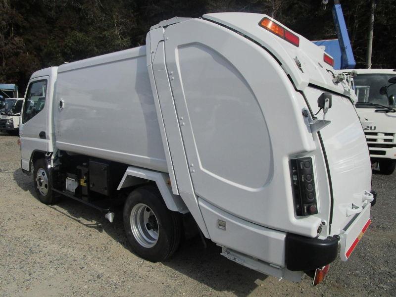 回転式塵芥車5.1㎥ 新明和GR052-1434 外装塗装済|中古トラックの販売・買取・査定のアイナビ