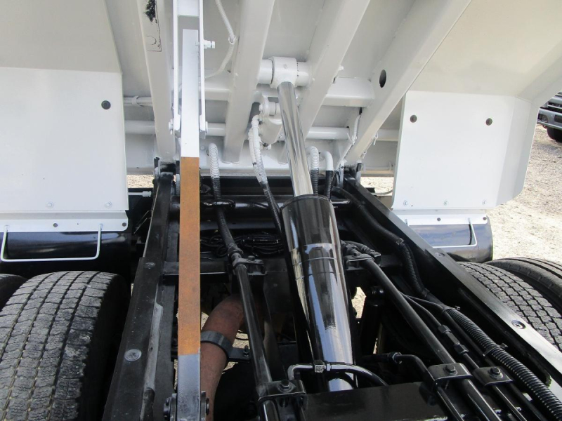 回転式塵芥車5.1㎥ 新明和GR052-1434 外装塗装済|中古トラックの販売・買取・査定のアイナビ