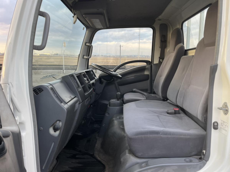 平成19年コンドルロングアルミブロック平準中型AT|中古トラックの販売・買取・査定のアイナビ