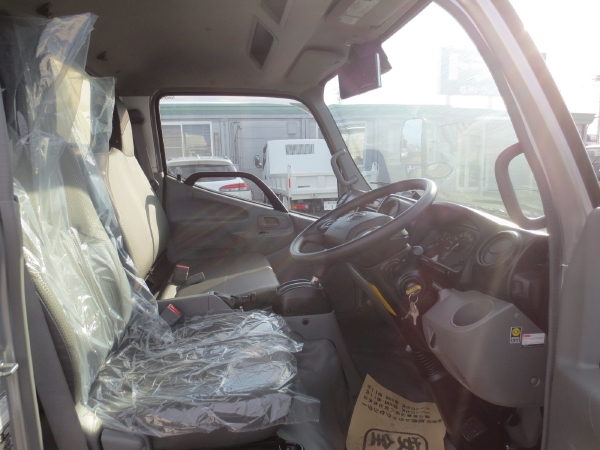 トヨタダイナ保冷バン|中古トラックの販売・買取・査定のアイナビ