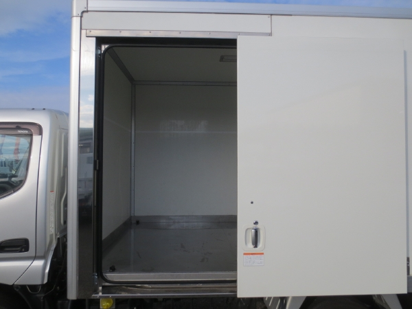 トヨタダイナ保冷バン|中古トラックの販売・買取・査定のアイナビ