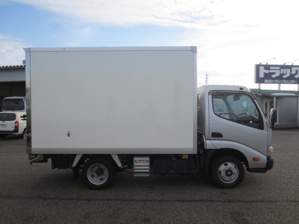トヨタダイナ保冷バン|中古トラックの販売・買取・査定のアイナビ