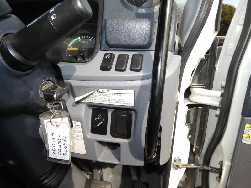 H25 2 トン　マニュアル　ダンプ　ETC|中古トラックの販売・買取・査定のアイナビ