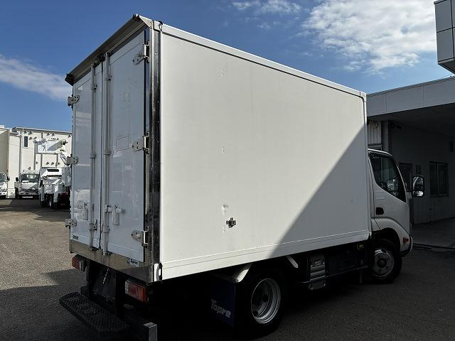 日野 バン車 デュトロ|中古トラックの販売・買取・査定のアイナビ