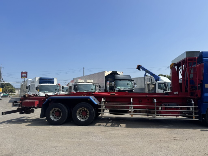 25tフックロール 2デフ ハイルーフ 極東開発|中古トラックの販売・買取・査定のアイナビ