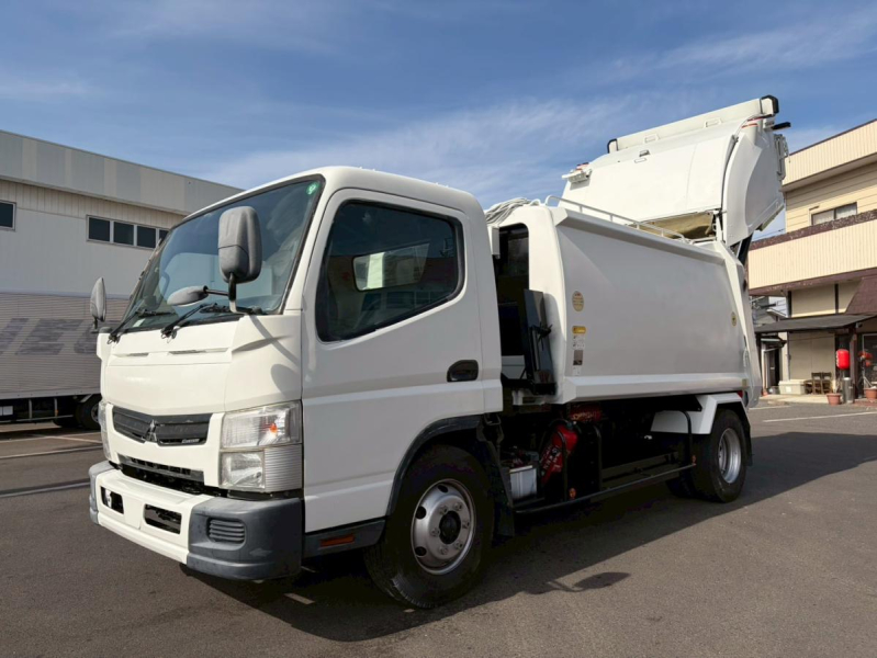 プレス式6.6立米連続スイッチ汚水タンク2.9トン積載ワイド幅|中古トラックの販売・買取・査定のアイナビ