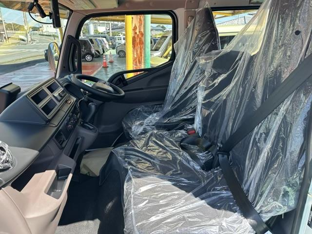 三菱ふそう Wキャブ キャンター|中古トラックの販売・買取・査定のアイナビ