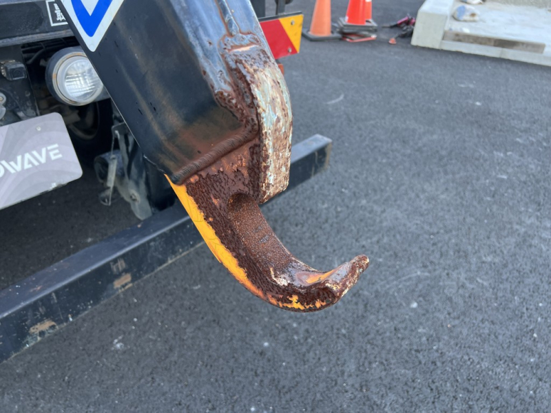 新明和アームロールCCA44-31ベッド付|中古トラックの販売・買取・査定のアイナビ