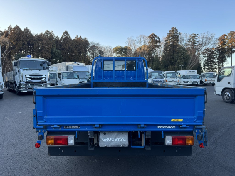 Wキャブ 標準ロング 積載2t|中古トラックの販売・買取・査定のアイナビ