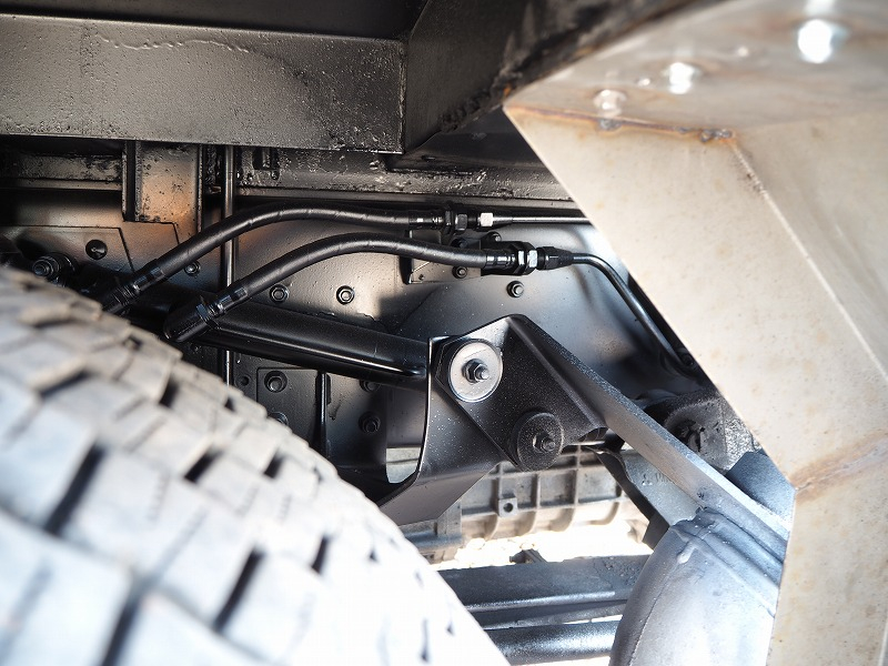 三菱ふそうスーパーグレートアルミブロック造りボディ4軸低床|中古トラックの販売・買取・査定のアイナビ