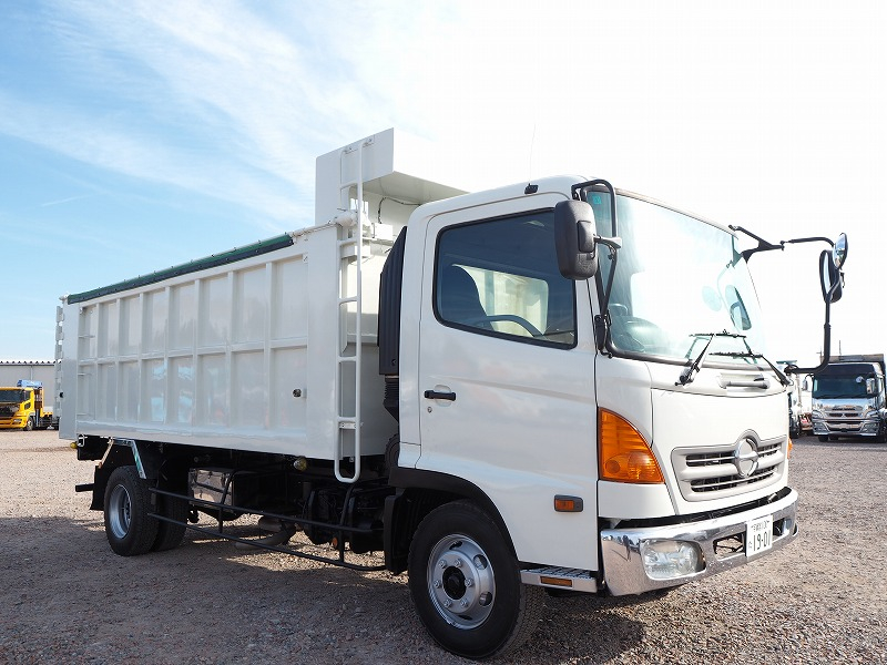 日野レンジャー新明和製12立米深ダンプ電動コボレーン付|中古トラックの販売・買取・査定のアイナビ