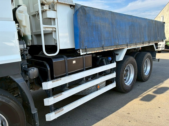 6×43軸2デフリーフサスペンション新明和工業510220|中古トラックの販売・買取・査定のアイナビ