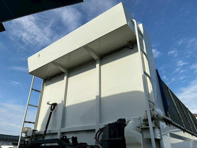 6×43軸2デフリーフサスペンション新明和工業510220|中古トラックの販売・買取・査定のアイナビ