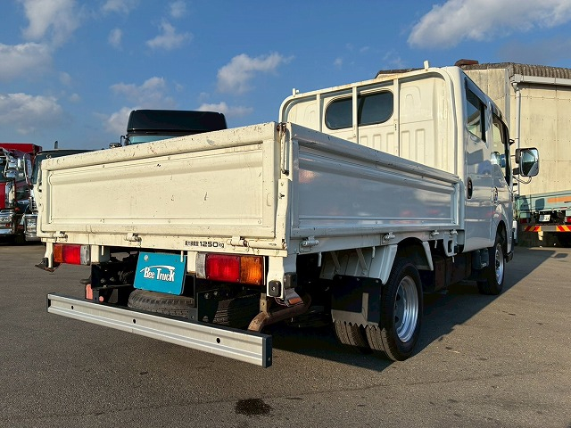 Wキャブ4ナンバー乗車定員6人5速MTマニュアルディーゼル|中古トラックの販売・買取・査定のアイナビ