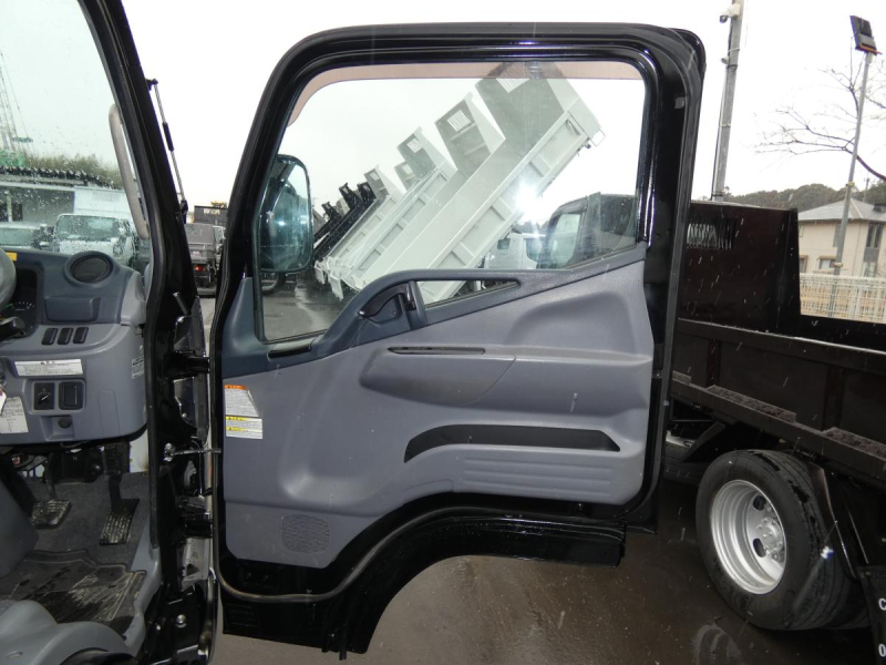H26 2トン　平ボディ　オ-トマ|中古トラックの販売・買取・査定のアイナビ