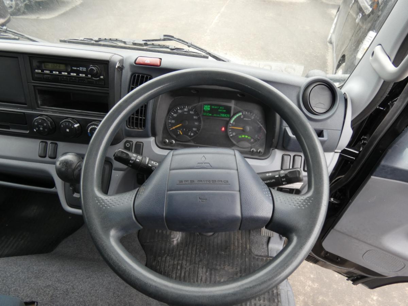 H26 1.5トン 平ボディ　オ-トマ|中古トラックの販売・買取・査定のアイナビ