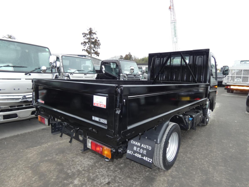 H26 1.5トン 平ボディ　オ-トマ|中古トラックの販売・買取・査定のアイナビ
