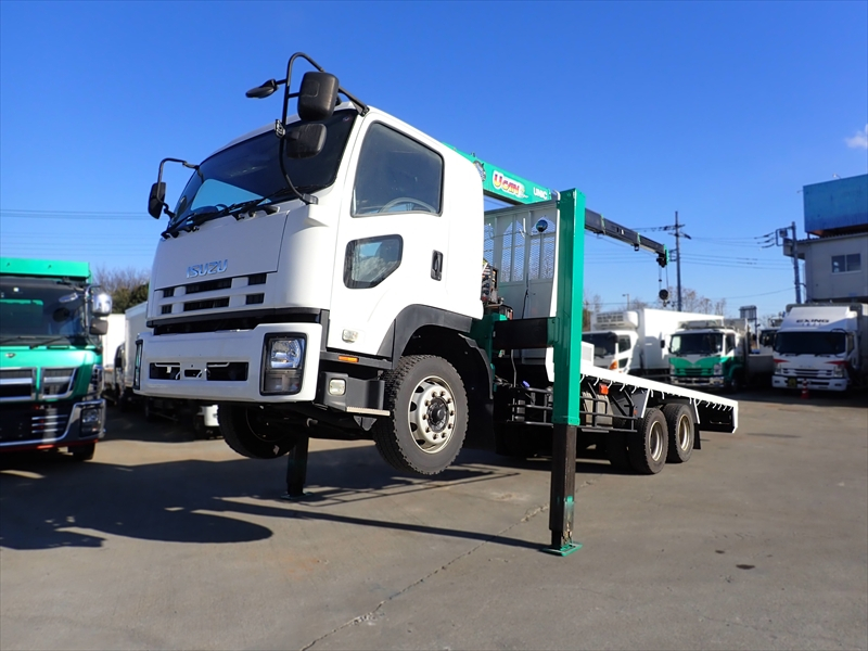 【350027】セルフローダー　ハイジャッキ4段ラジコン油圧切替ウィンチ付|中古トラックの販売・買取・査定のアイナビ