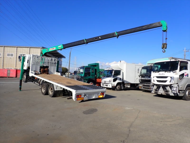 【350027】セルフローダー　ハイジャッキ4段ラジコン油圧切替ウィンチ付|中古トラックの販売・買取・査定のアイナビ