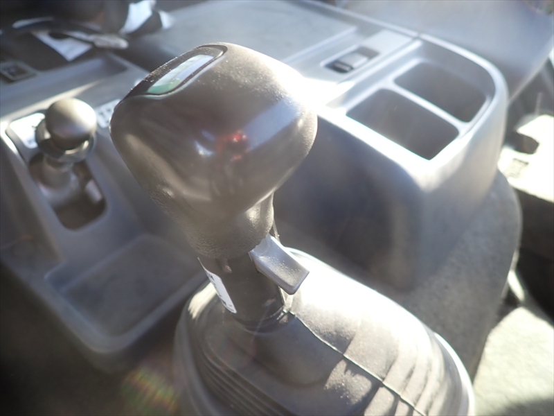 【350027】セルフローダー　ハイジャッキ4段ラジコン油圧切替ウィンチ付|中古トラックの販売・買取・査定のアイナビ