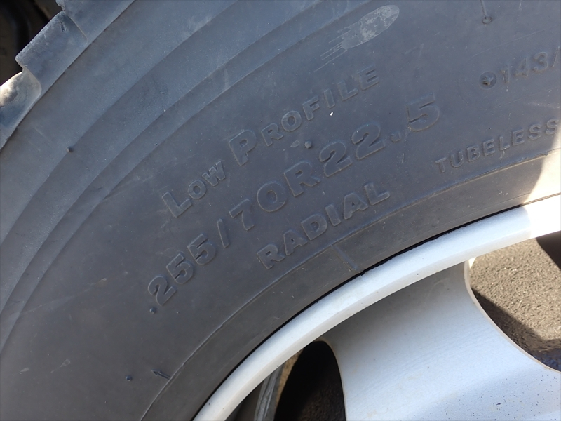 【350027】セルフローダー　ハイジャッキ4段ラジコン油圧切替ウィンチ付|中古トラックの販売・買取・査定のアイナビ