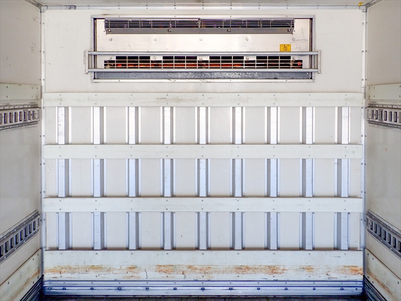 【351328】冷凍車低温仕様-30℃　パワーゲート付|中古トラックの販売・買取・査定のアイナビ