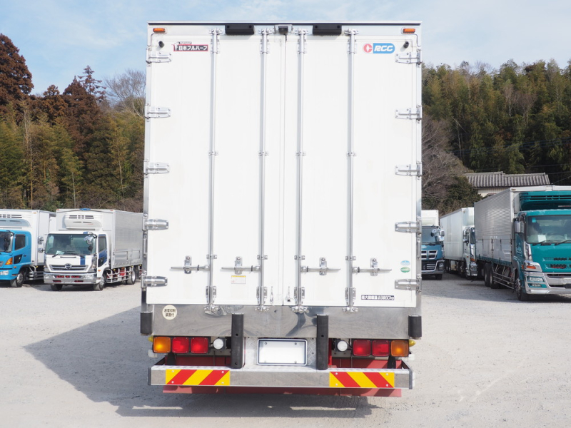 いすゞ 冷凍ウイング ギガ|中古トラックの販売・買取・査定のアイナビ