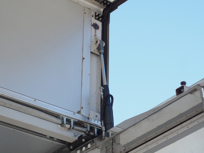 三菱ふそう 冷凍ウイング スーパーグレート|中古トラックの販売・買取・査定のアイナビ