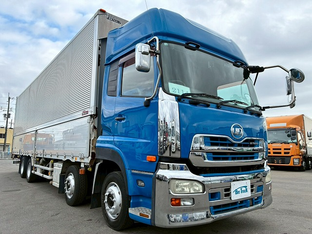 8×4後輪エアサス日本フルハーフ380馬力ATセミオートマ|中古トラックの販売・買取・査定のアイナビ